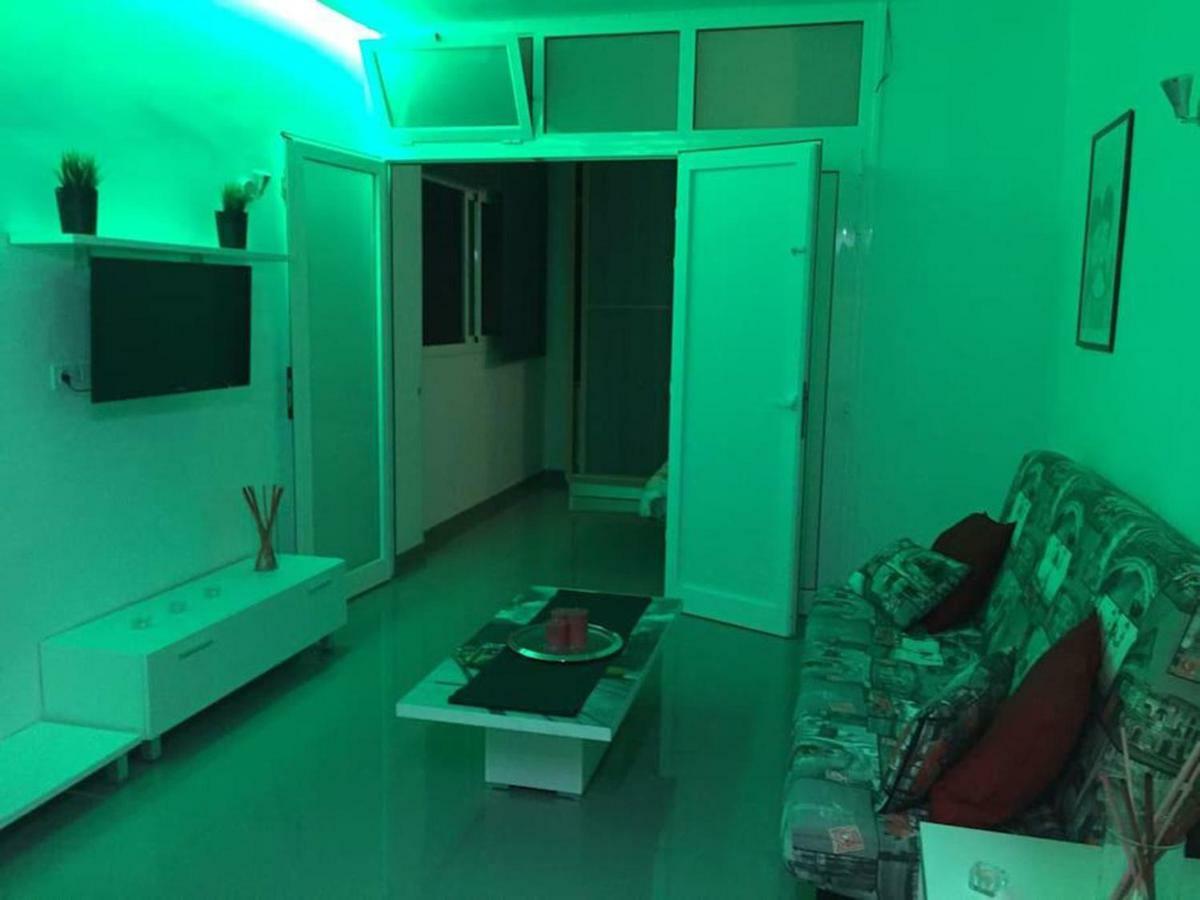 Estudio Playa Canteras 2-4p Wifi 100MB Las Palmas de Gran Canaria Exterior foto